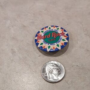 Vintage Pinback Button Hard Rock Cafe Christmas 1993